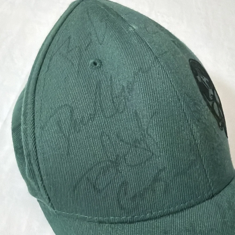 Hyperlite Wakeboarding Hat (fitted Flexfit S/M Random Autographs From Pro's??‎